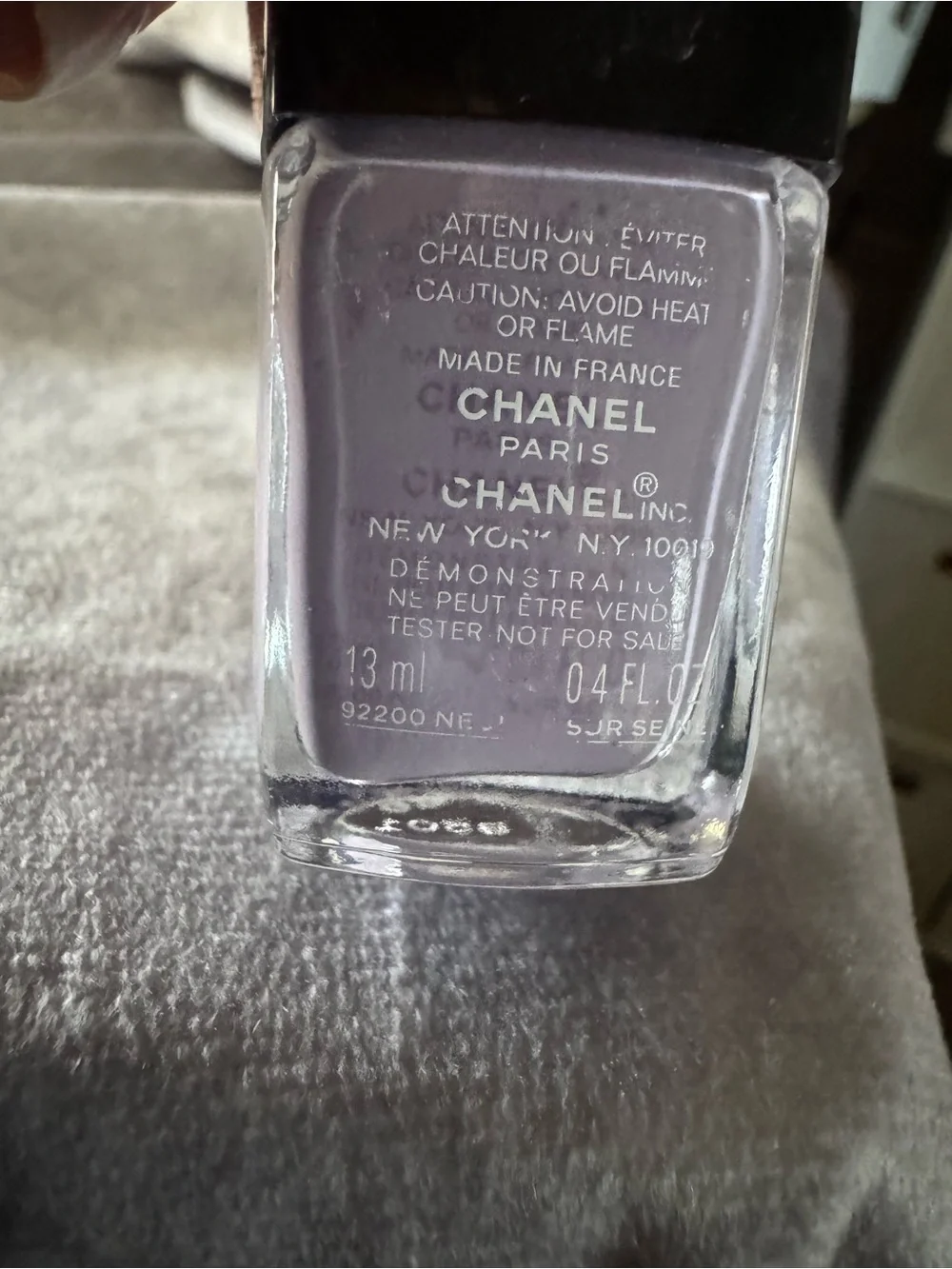 CHANEL lavender nail polish - Le Vernis 135‎ Immortelle